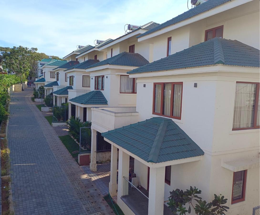 Ayan Villas With Private Pool ชิโวลิม ภายนอก รูปภาพ